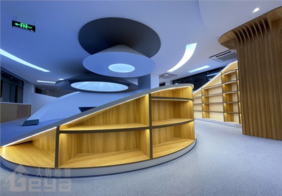 木質(zhì)展柜定制