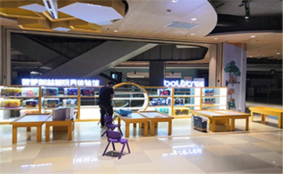 商業(yè)展柜定制