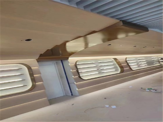 商業(yè)展柜設(shè)計(jì)