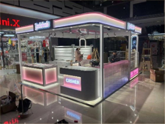 DAD09835-63BC-441D-9607-81B845AF8D57