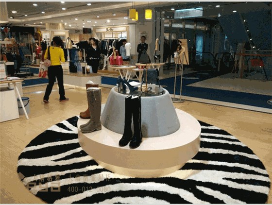 產(chǎn)品展示-金鷹國(guó)際鞋包-南京新街口