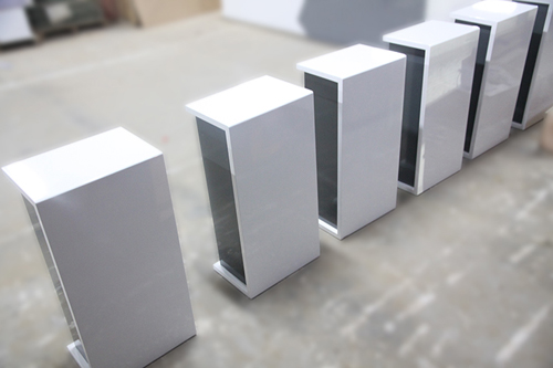 大唐格雅蘇寧標(biāo)準(zhǔn)開票臺(tái)背面實(shí)景