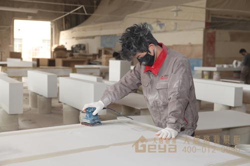 商場(chǎng)烤漆展柜-底漆（1）