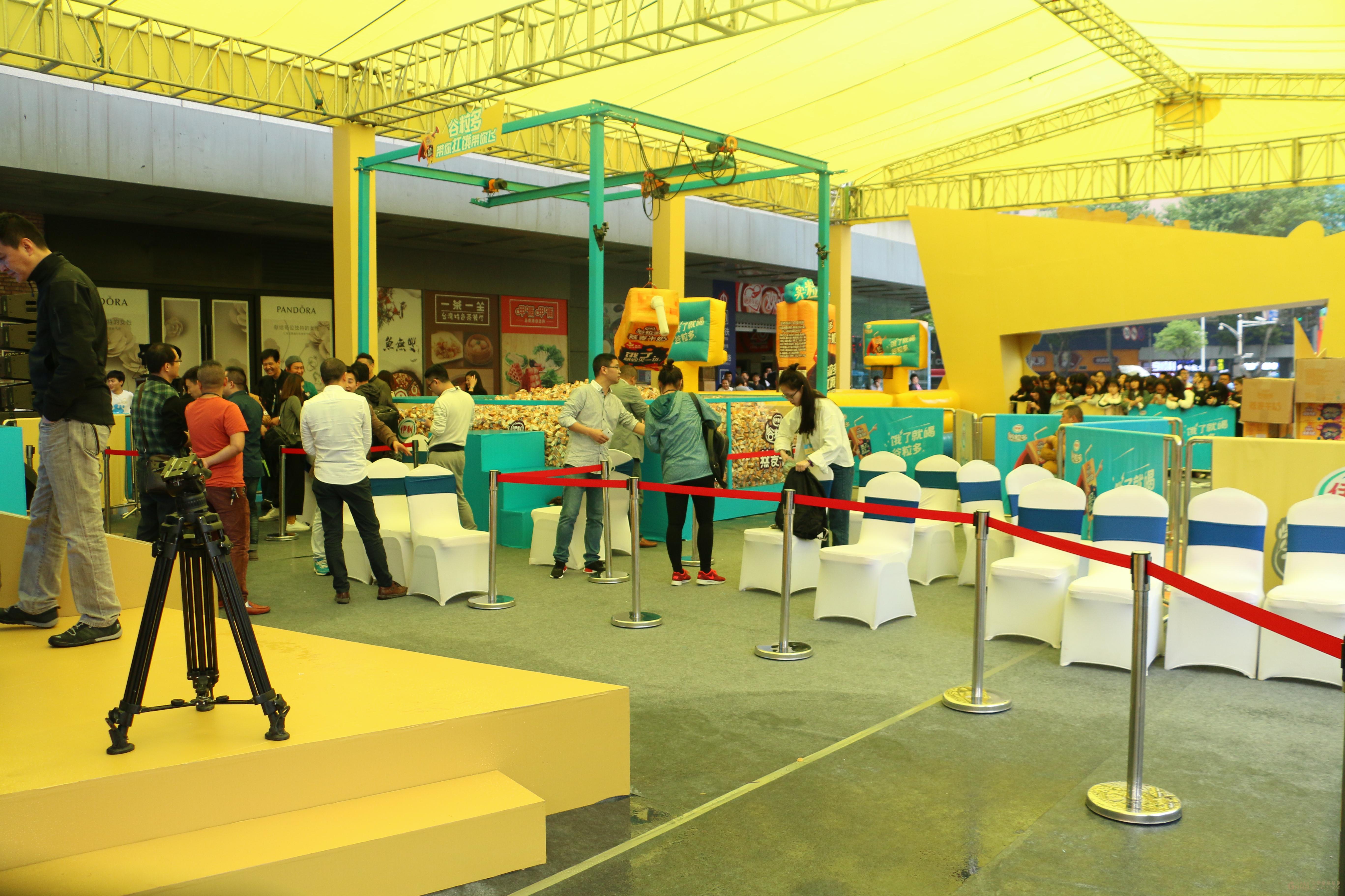 活動內場現(xiàn)場-大唐格雅展會搭建