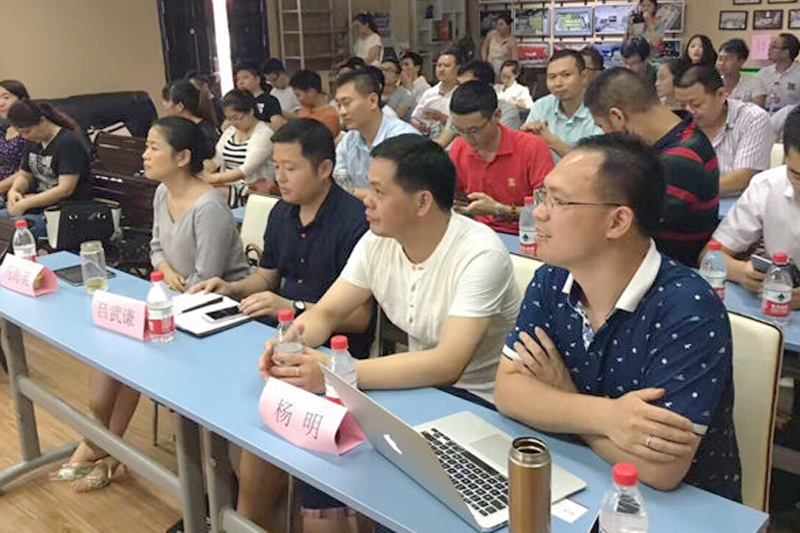 牛商會領(lǐng)導(dǎo)