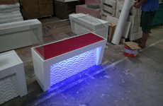 設(shè)計(jì)珠寶展柜要新穎環(huán)保兼?zhèn)? title=