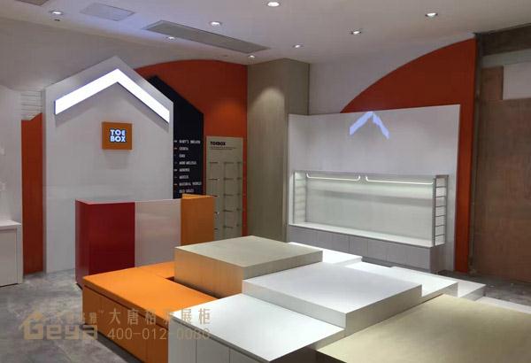 南京新街口東方商城THEBOX-童裝展柜