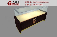 如何保護我們的珠寶展柜!