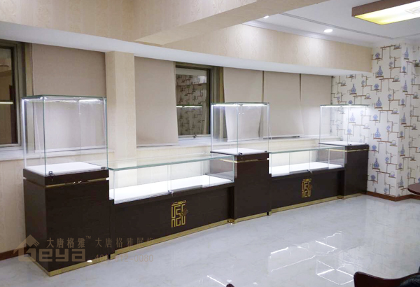 定制珠寶展柜的重要性，你了解多少？