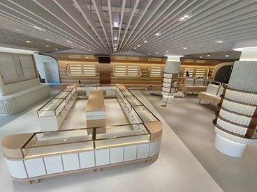 珠寶展柜定制要滿足這幾點(diǎn)要求！