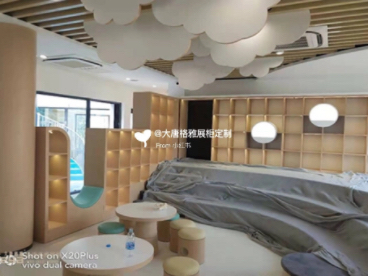 眼鏡店定制展柜的必要性