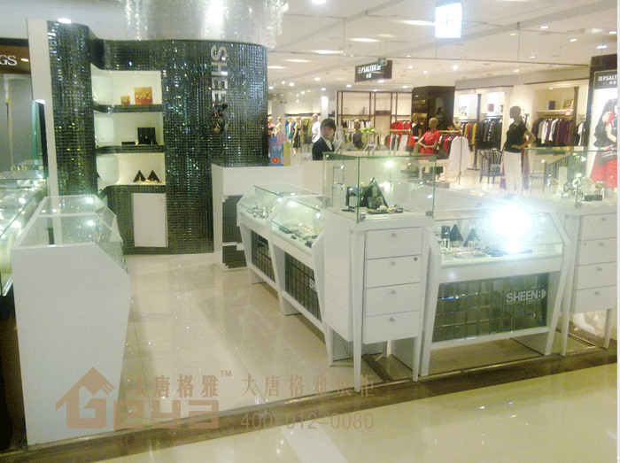 產(chǎn)品展示-sheen品牌手表專柜-南京仙林金鷹