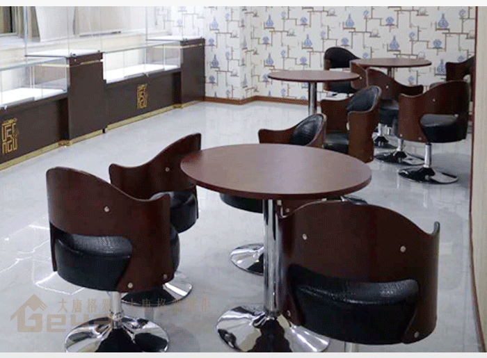 產(chǎn)品展示-天豐大廈珠寶柜展示柜