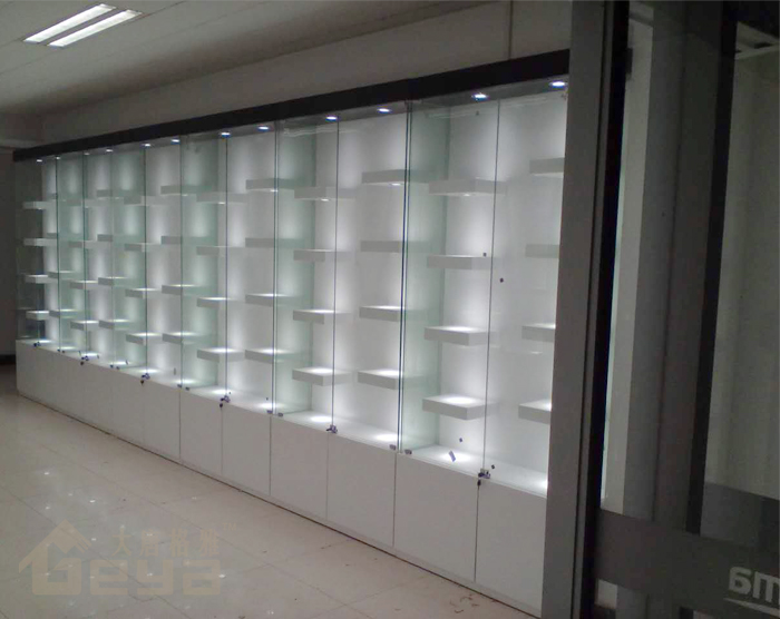 產(chǎn)品展示-展廳廳展示柜-江寧中材國(guó)際