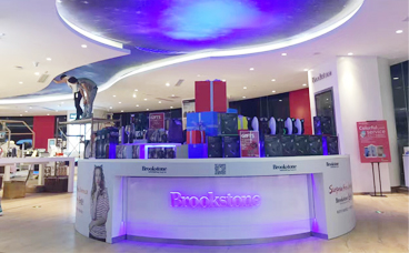 烤漆展柜-高端展柜-數(shù)碼產(chǎn)品展柜 烤漆展柜-高端展柜-數(shù)碼產(chǎn)品展柜