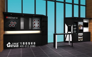 埃里膜—汽車用品展示柜 埃里膜—汽車用品展示柜