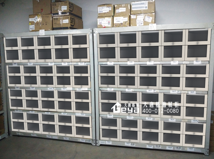 展柜定制,展柜定制廠家,商場(chǎng)展柜定制,珠寶展柜定制